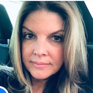 Meet your Posher, Dedra